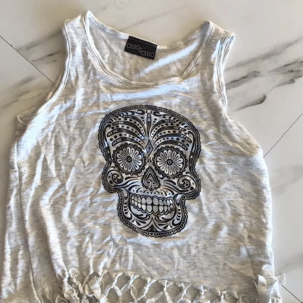 Designer tank - Picture 2 of 3